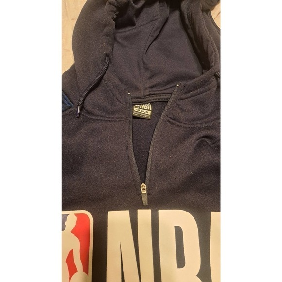 NBA Hoodie Men Size Medium Preowned - Picture 3 of 3